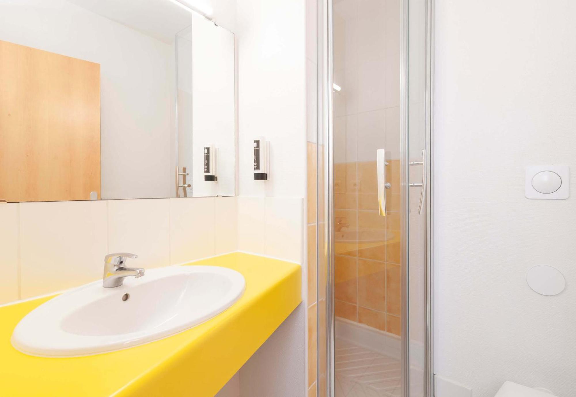 B&B Hotel Pau Lescar Ngoại thất bức ảnh