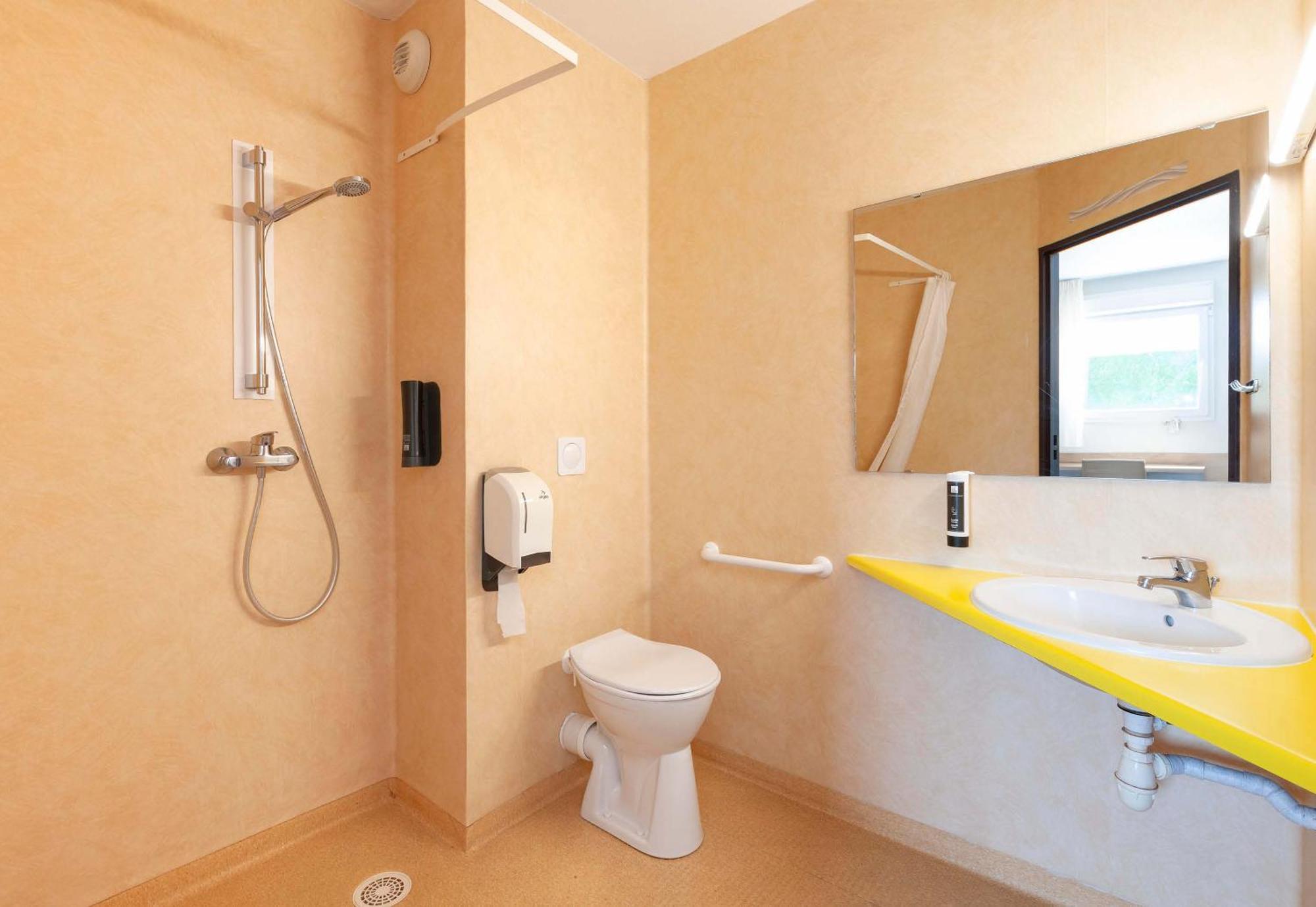 B&B Hotel Pau Lescar Ngoại thất bức ảnh