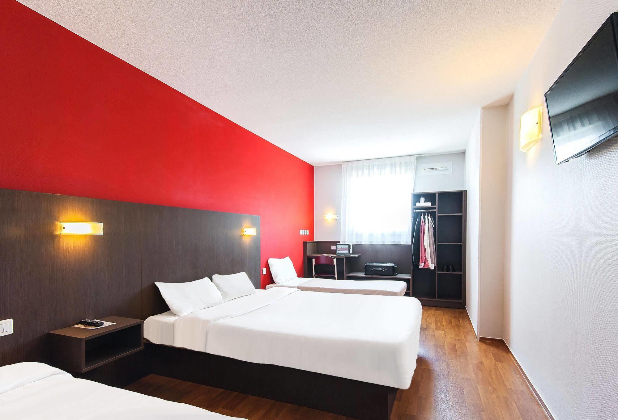 B&B Hotel Pau Lescar Ngoại thất bức ảnh